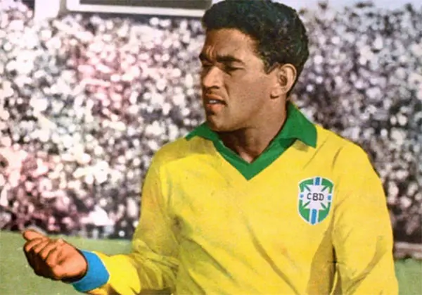 garrincha-soccer-player-number-7-jersey