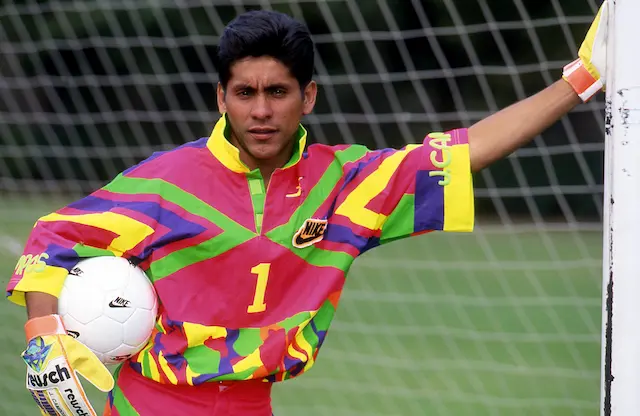 jorge-campos-famous-mexican-soccer-player