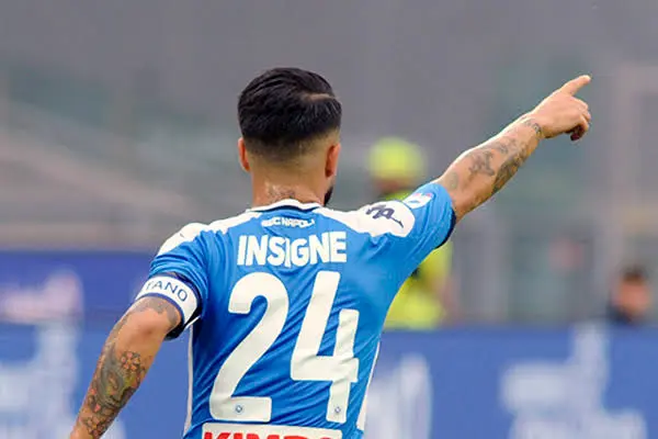 lorenzo-insigne-soccer-player-number-24-jersey