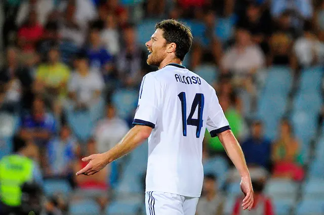 xabi-alonso-soccer-player-number-14-jersey